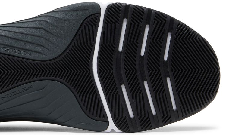 Nike Metcon 8 FlyEase Black Dark Smoke Grey