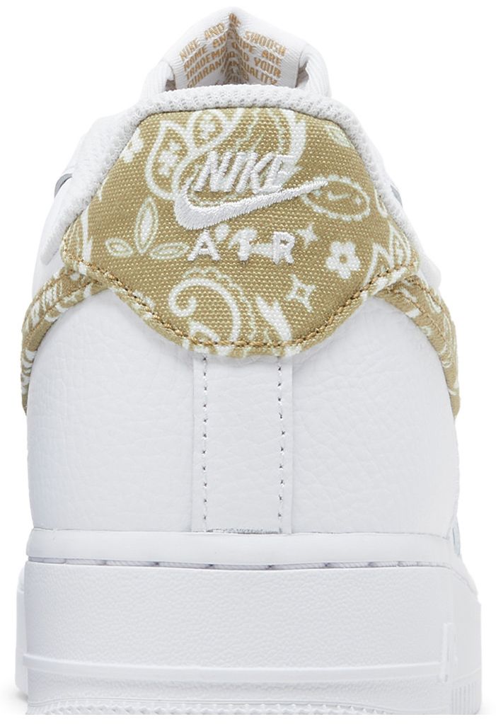 Nike Wmns Air Force 1 07 Essential Barely Paisley