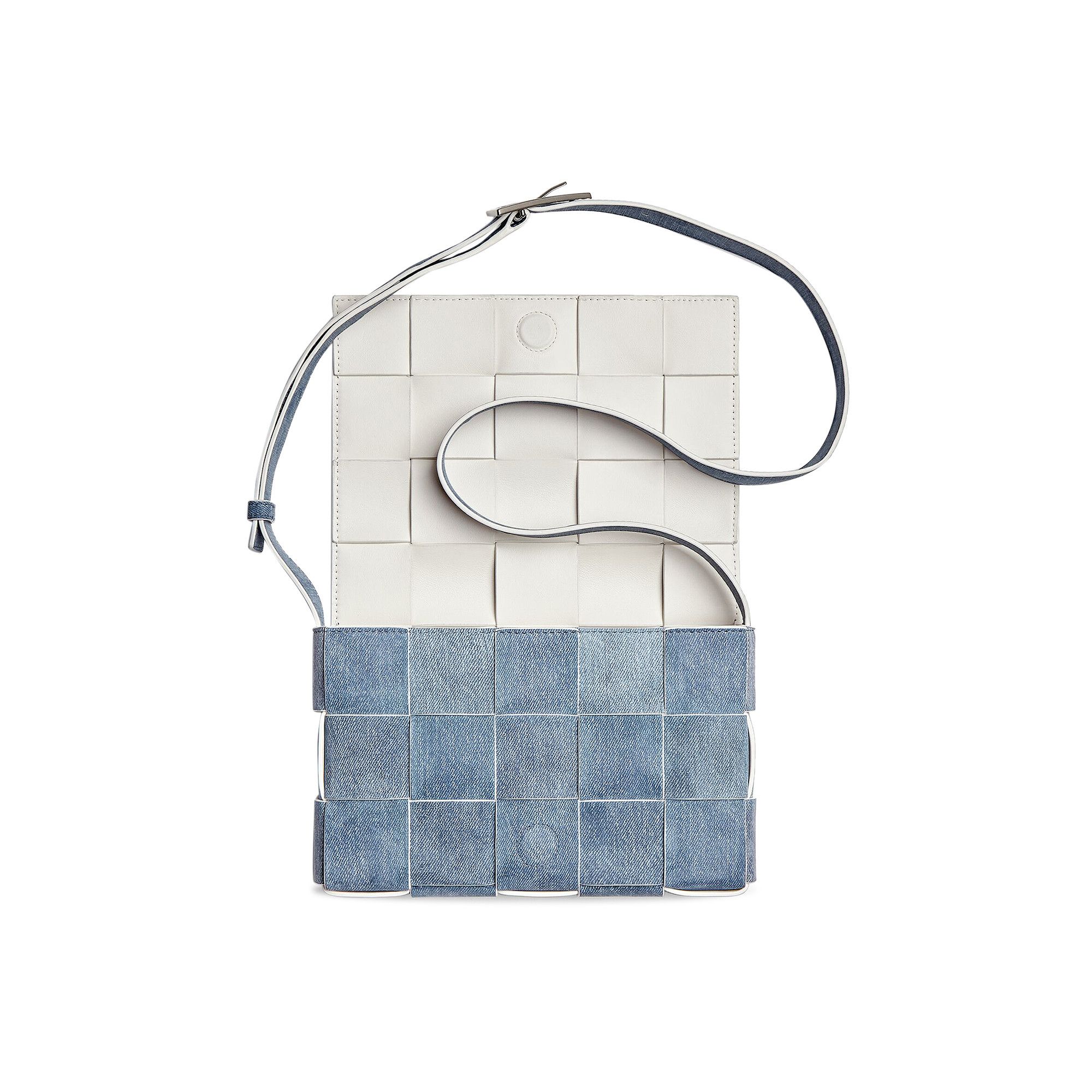 カセット　BOTTEGA VENETA Buy Bottega Veneta Medium Cassette 'Medium Blue Denim' - 708768
