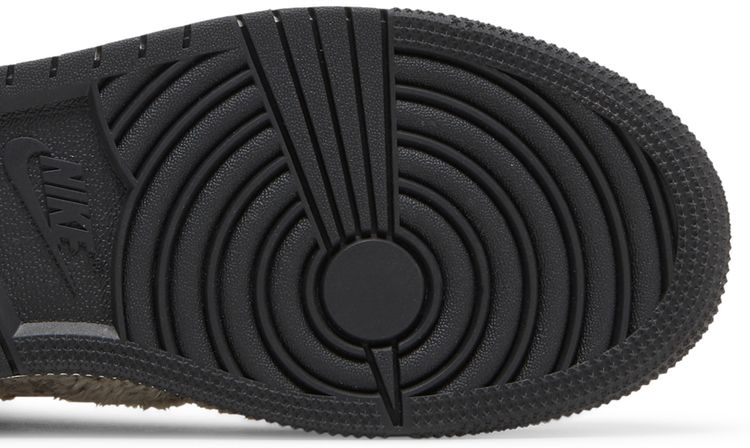 Air Jordan 1 Retro High GS Fleece