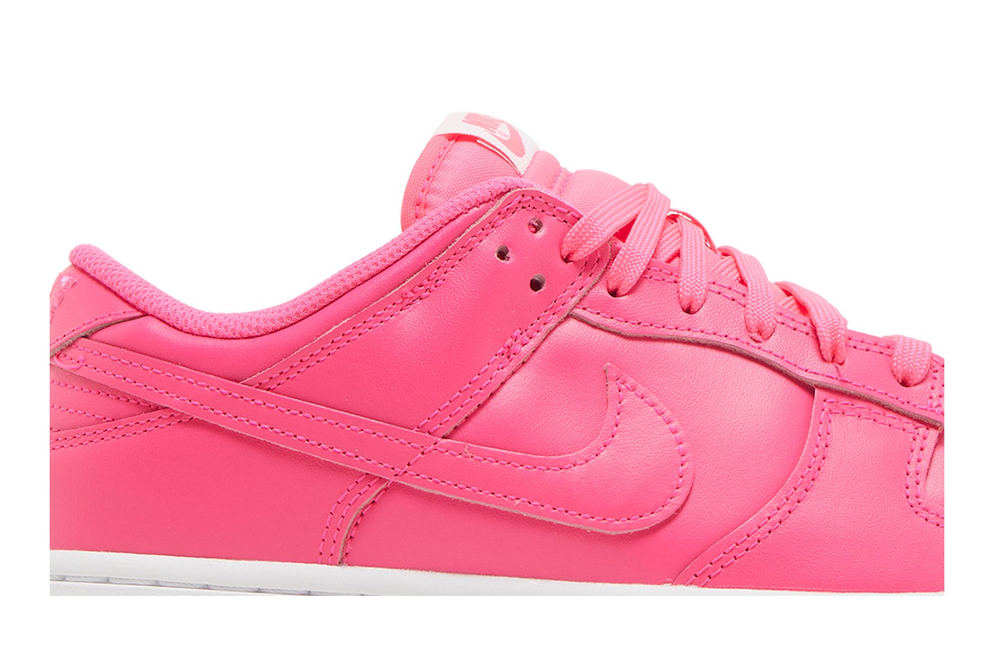 ◆NIKE◇WMNS NIKE DUNK LOW “HYPER PINK” Nike Dunk Low Retro Hyper Pink Size 6 Womens DZ5196600