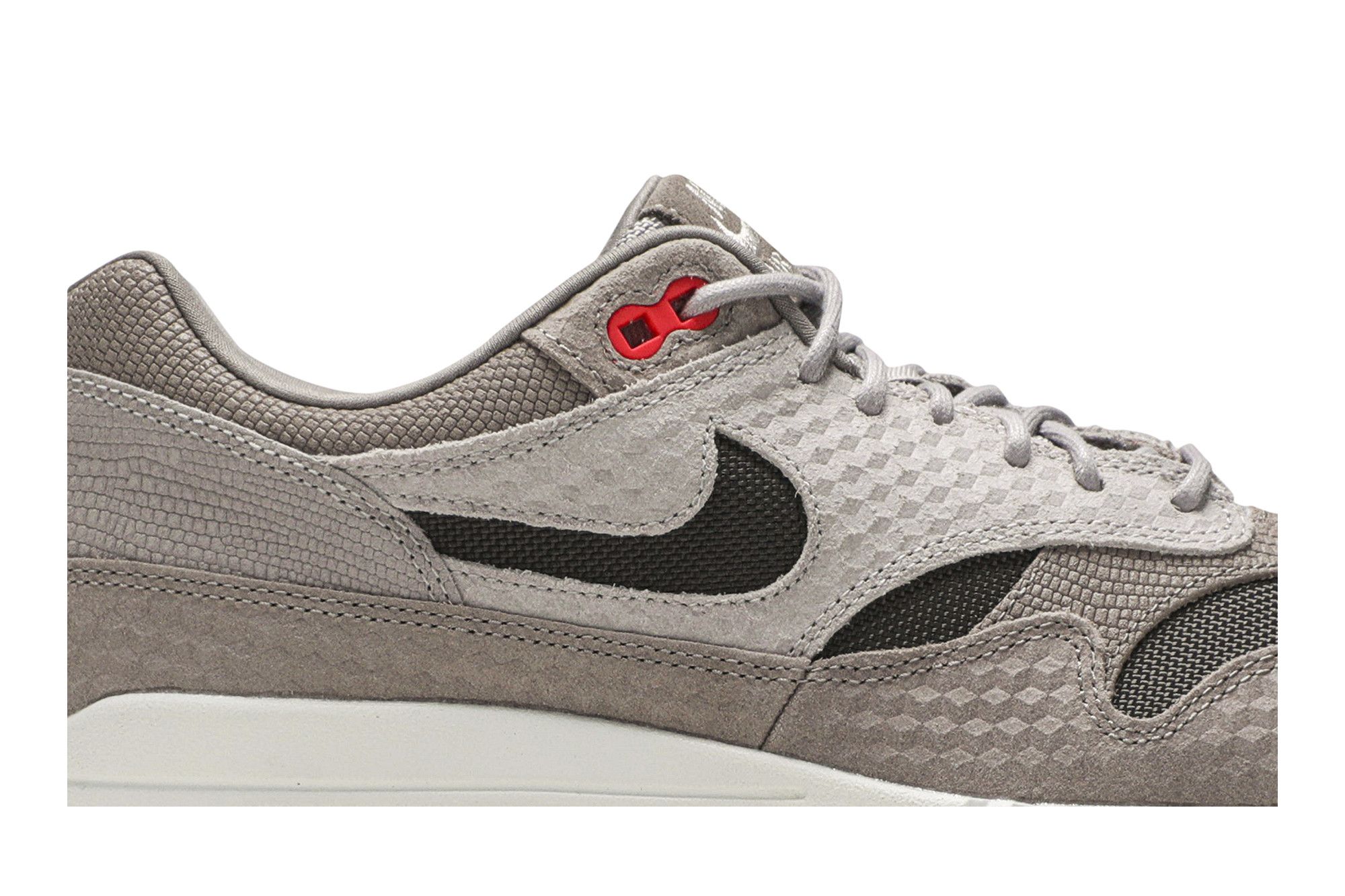 Size 9.0 Air Max 1 Premium Moon Particle