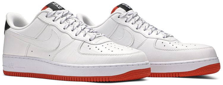 Nike Air Force 1 07 LV8 NY vs NY