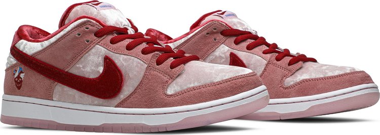 StrangeLove x Dunk Low SB Valentines Day