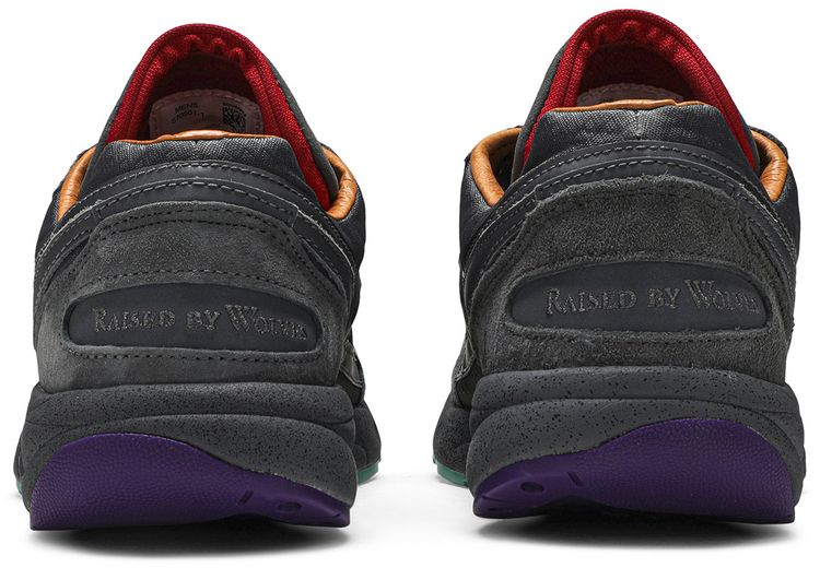 Raised By Wolves x Saucony AYA Asphalt Jungle