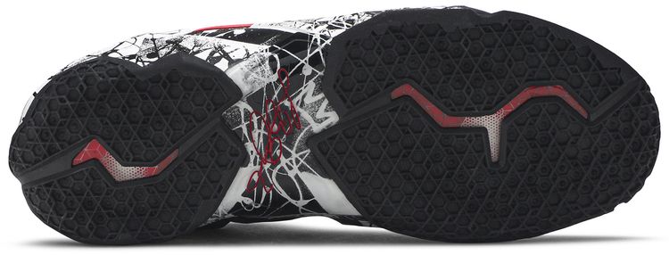 Nike LeBron 11 Graffiti