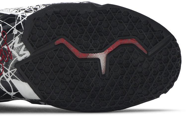 Nike LeBron 11 Graffiti