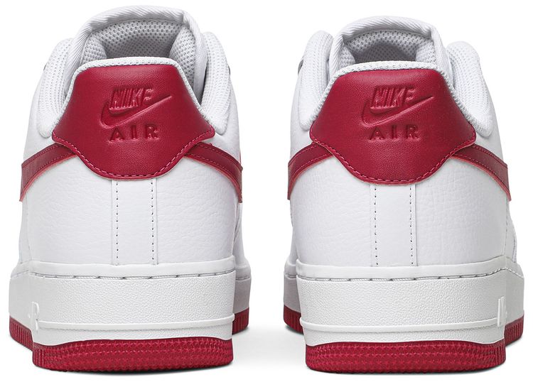 Nike Wmns Air Force 1 07 Wild Cherry