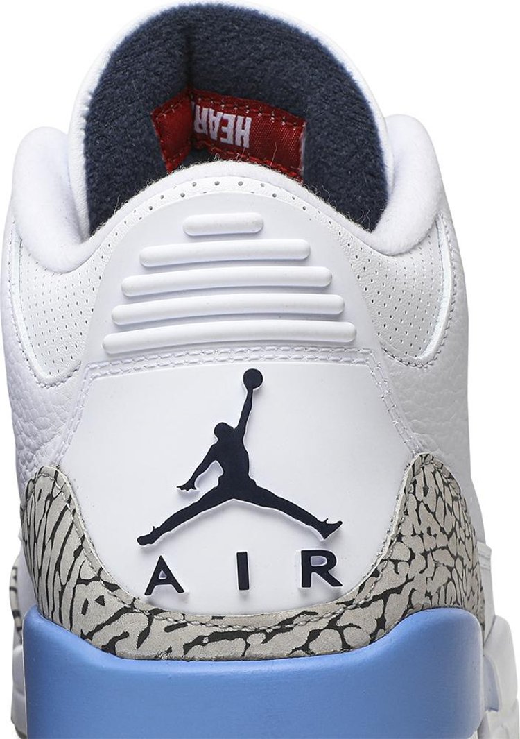 Air Jordan 3 Retro UNC