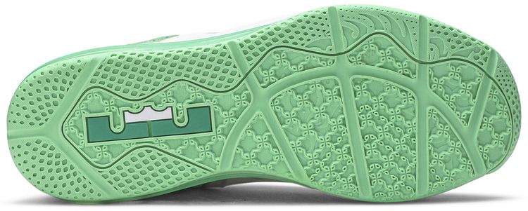Nike Max LeBron 11 Low Easter