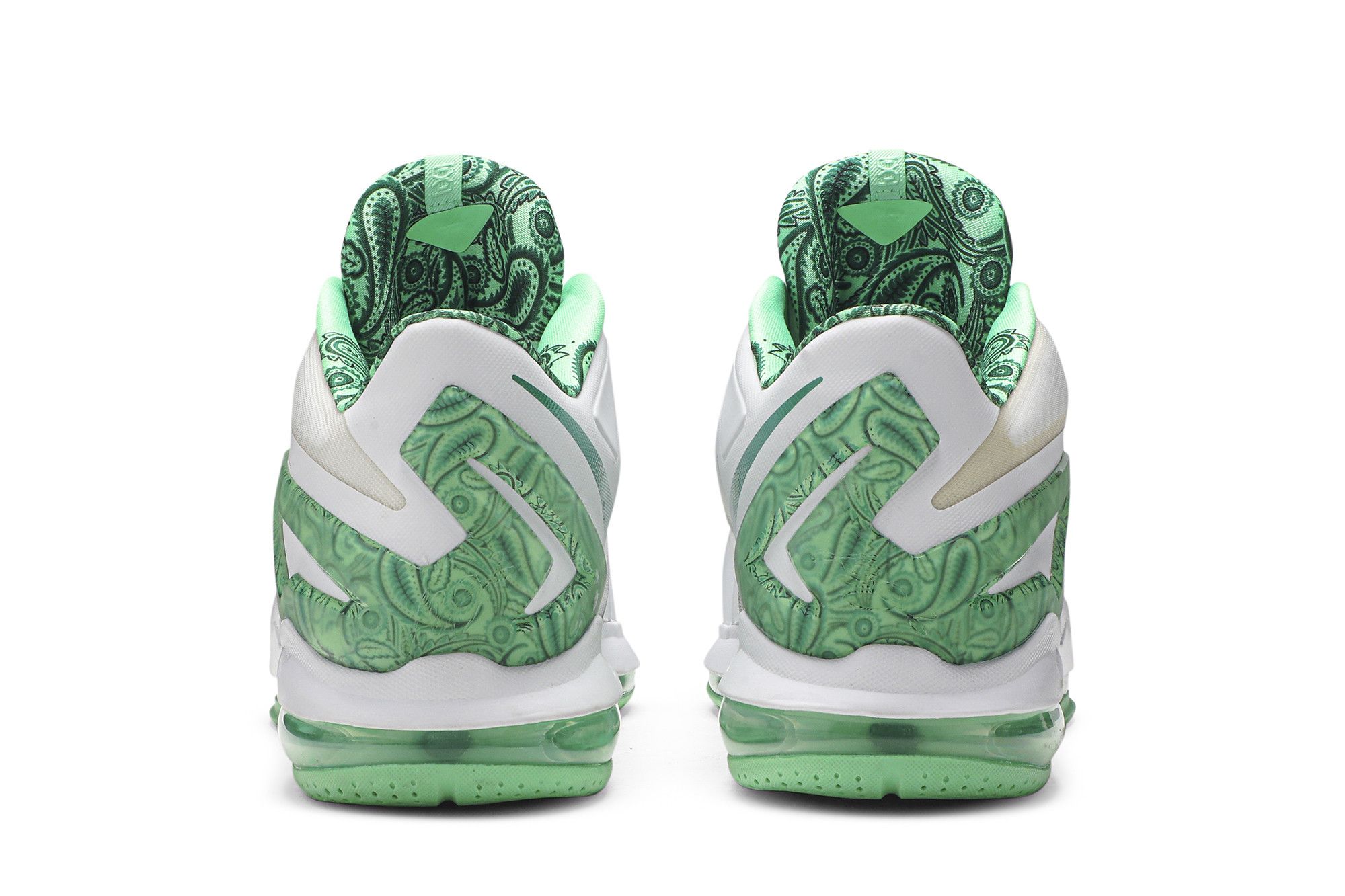 Lebron xi low easter deals