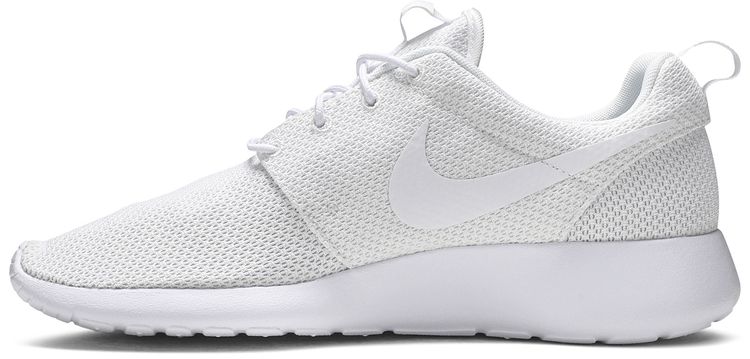 Roshe One Triple White