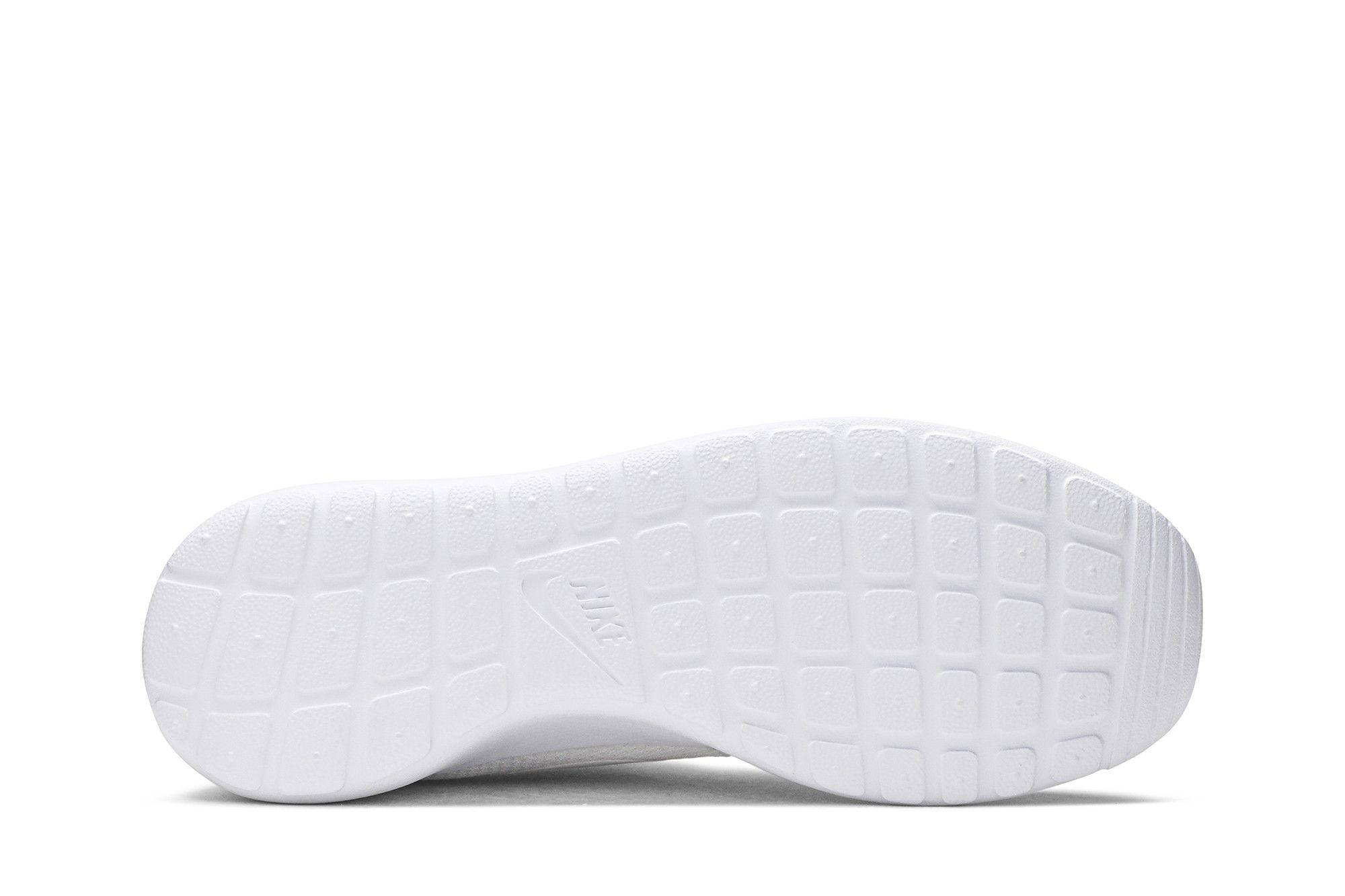 Nike roshe triple white deals