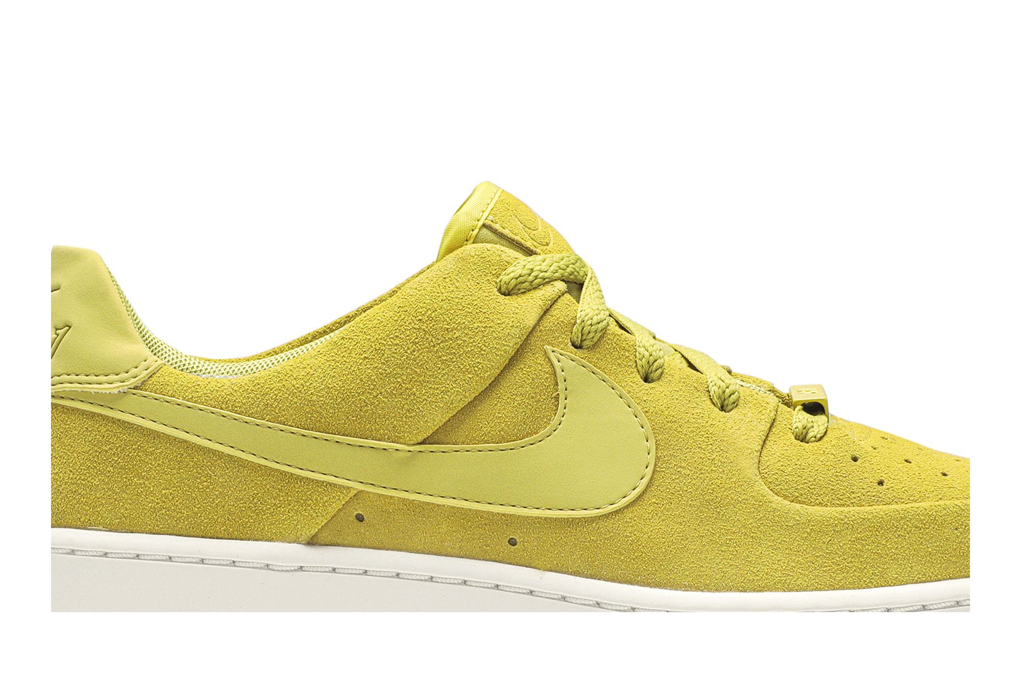 Size 6.5 Wmns Air Force 1 Sage Low Celery