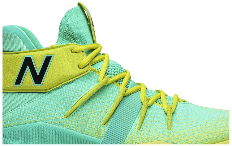New Balance OMN1S Lights On