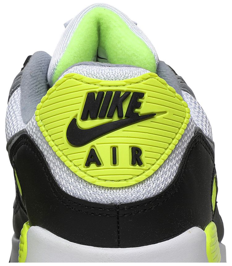 Nike Wmns Air Max 90 Volt 2020