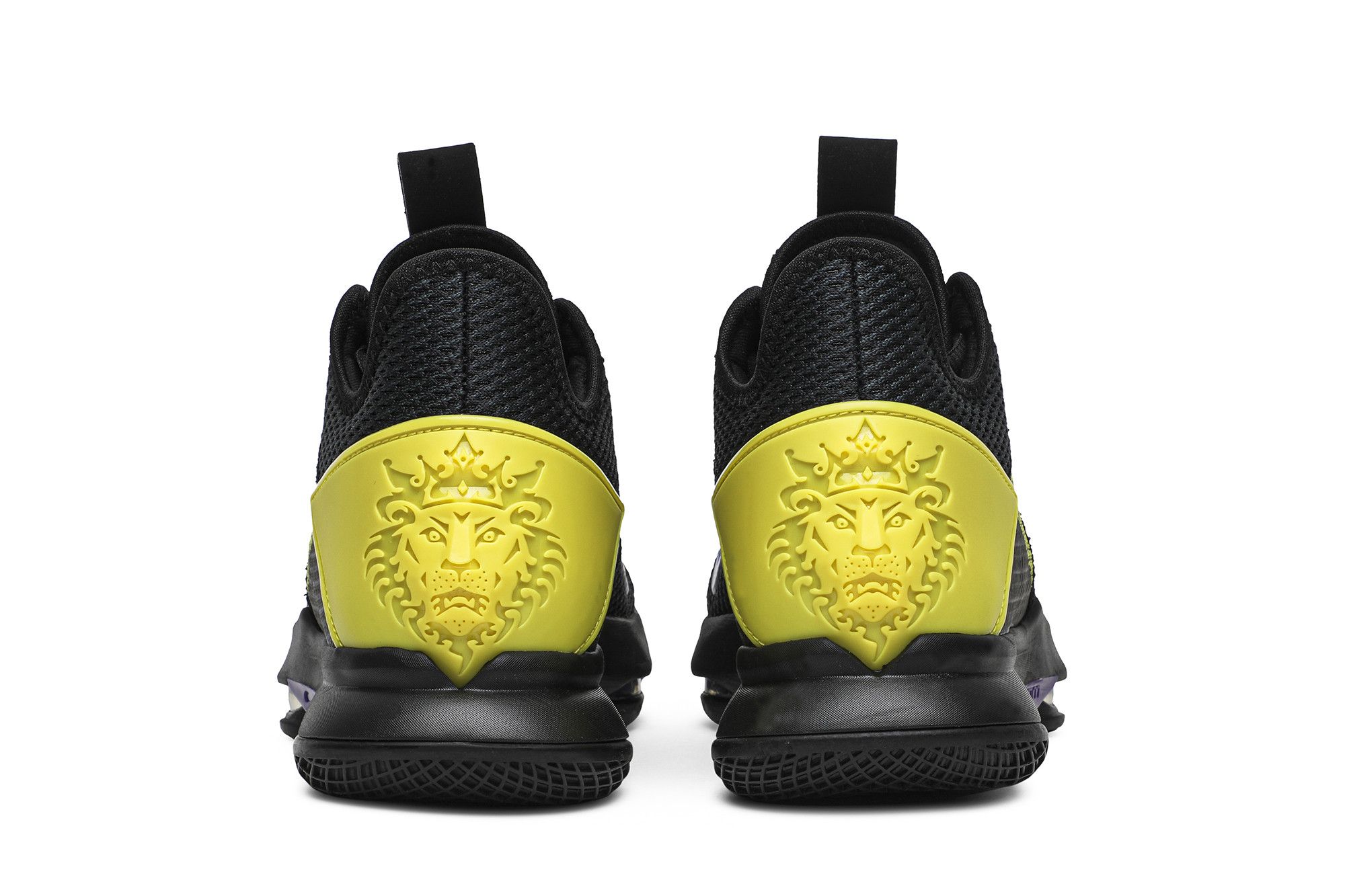 Size 10.5 LeBron Witness 4 EP Lakers
