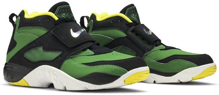 Air Diamond Turf Oregon Ducks