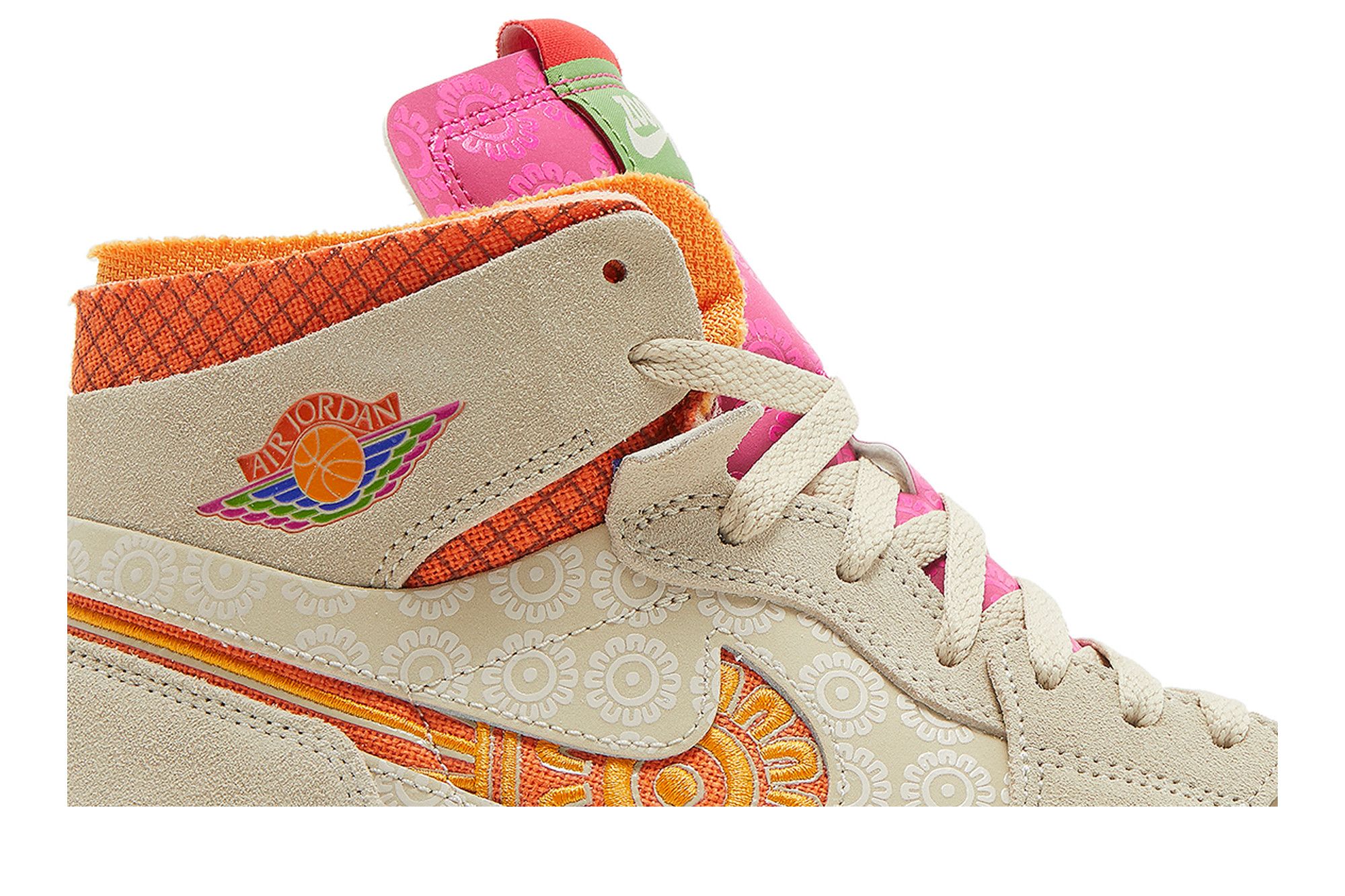 Size 10.0 Air Jordan 1 High Zoom Comfort 'Somos Familia'