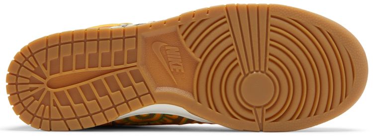 Nike Dunk High Somos Familia