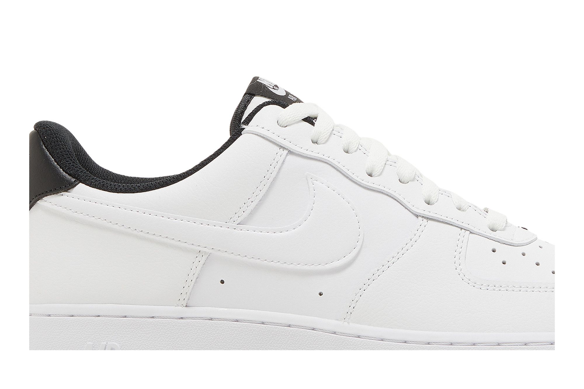 air force 1 07 trainers white