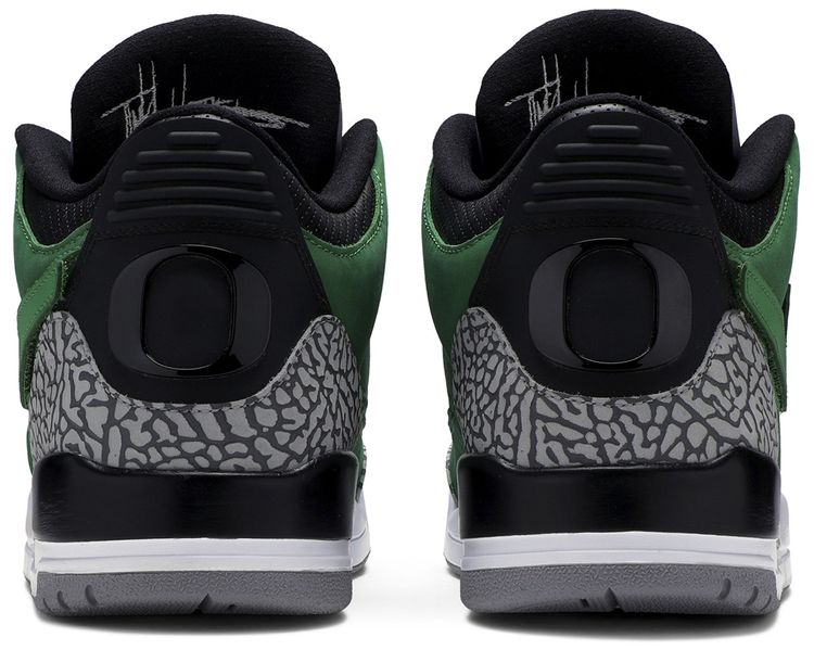 Air Jordan 3 Retro Tinker Oregon Ducks PE