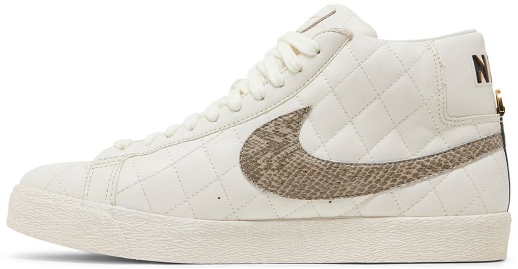 Supreme x Blazer SB Sail