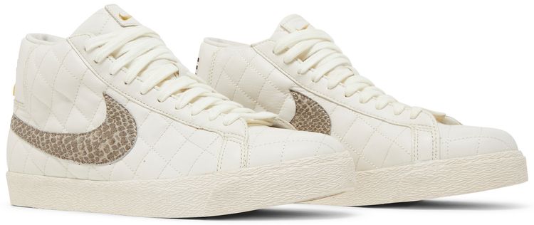 Supreme x Blazer SB Sail