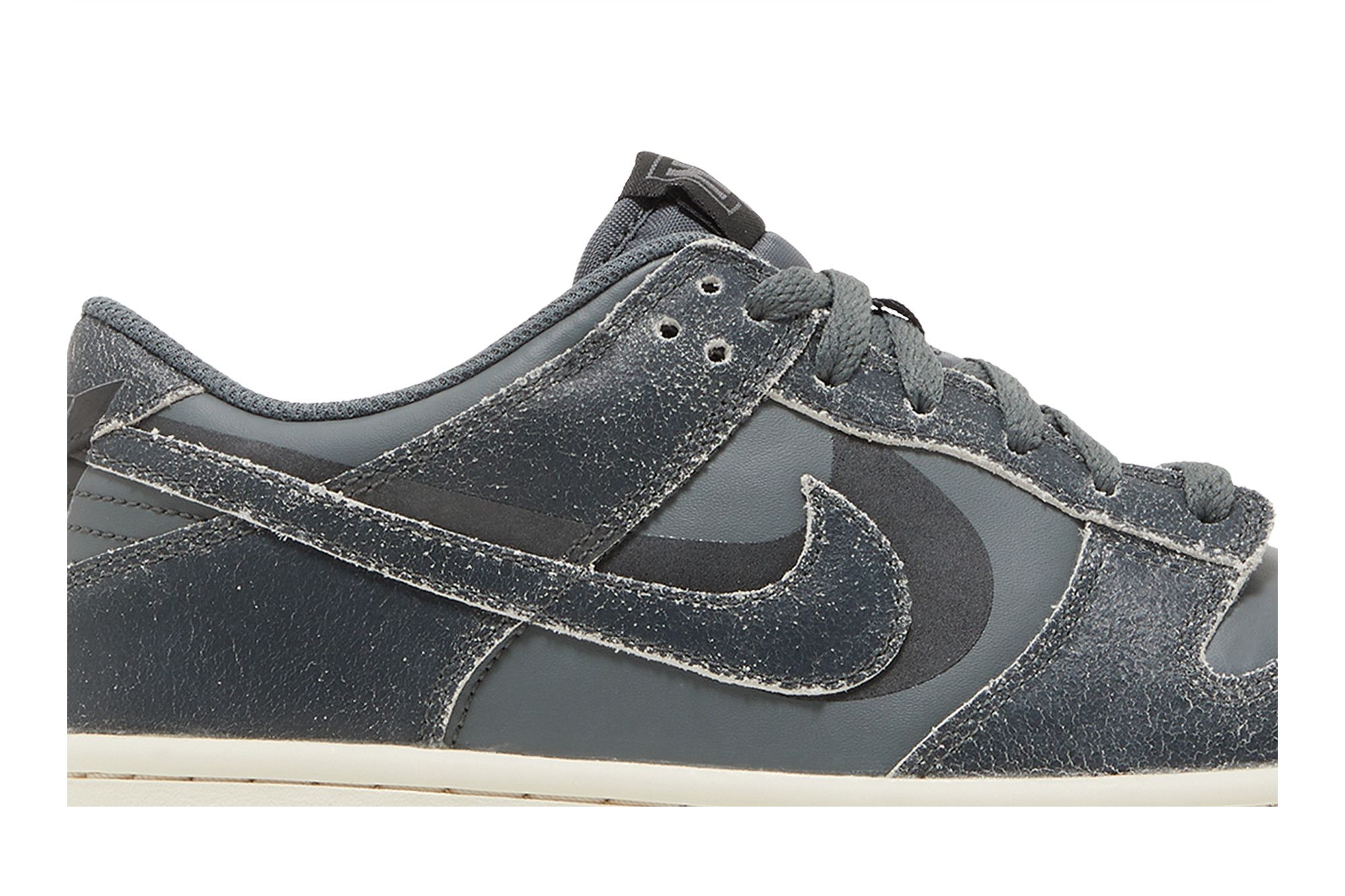 靴 Nike Dunk Low SE Halloween Cauldron Nike Dunk Low - Halloween Cauldron - Wearable Year Round