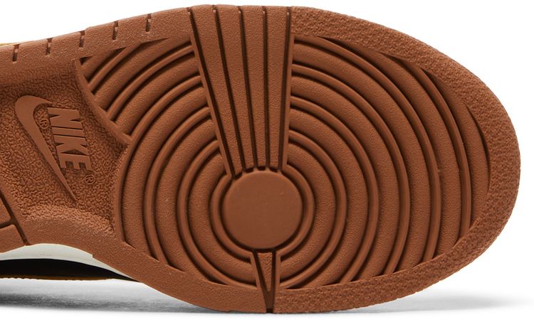 Nike Dunk High GS Halloween Pumpkin