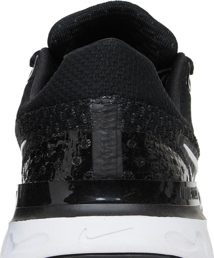 React Infinity Run Flyknit 3 Black White