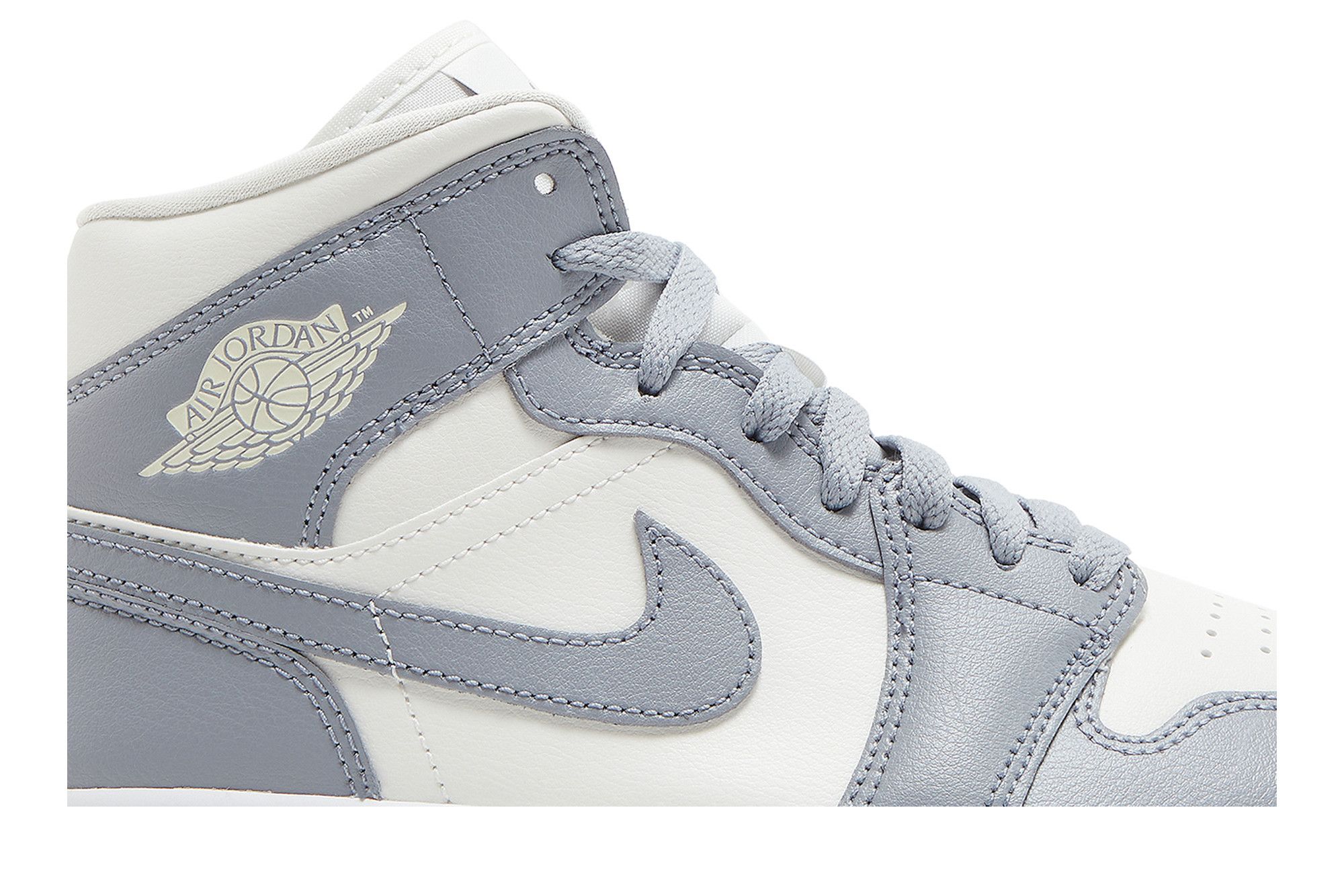 Buy Wmns Air Jordan 1 Mid 'Stealth' - BQ6472 115 | GOAT