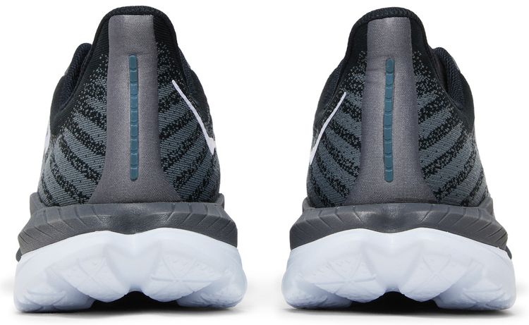 Mach 5 Black Castlerock