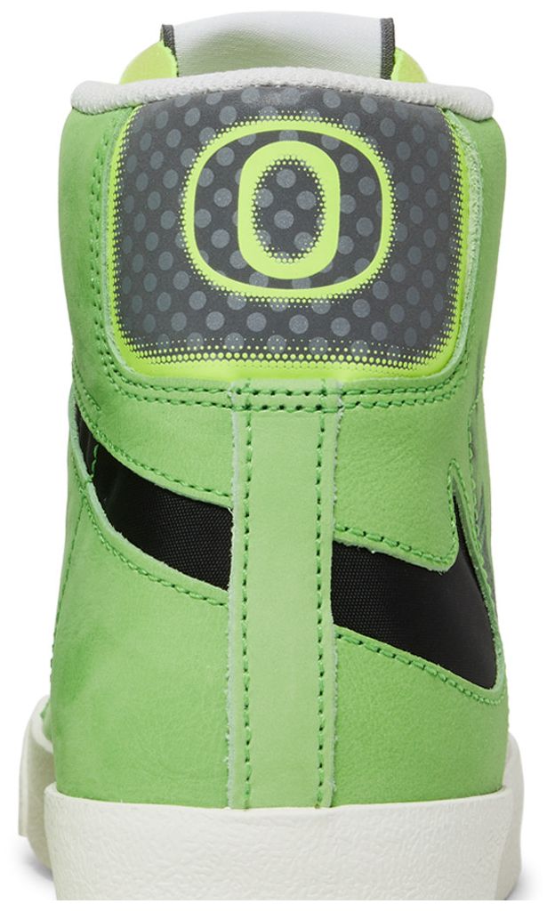 Nike Blazer Mid 77 University of Oregon Mens Basketball PE