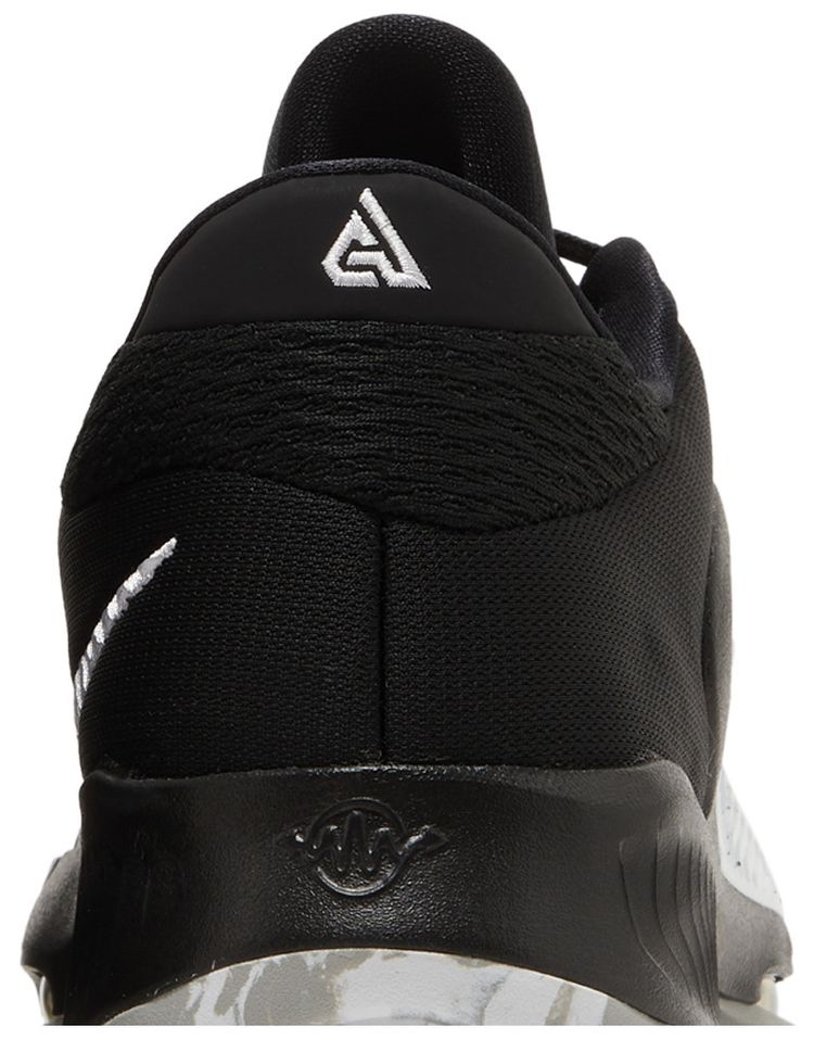 Zoom Freak 4 Zeus