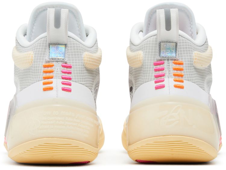 Li Ning Way of Wade 10 Blossom