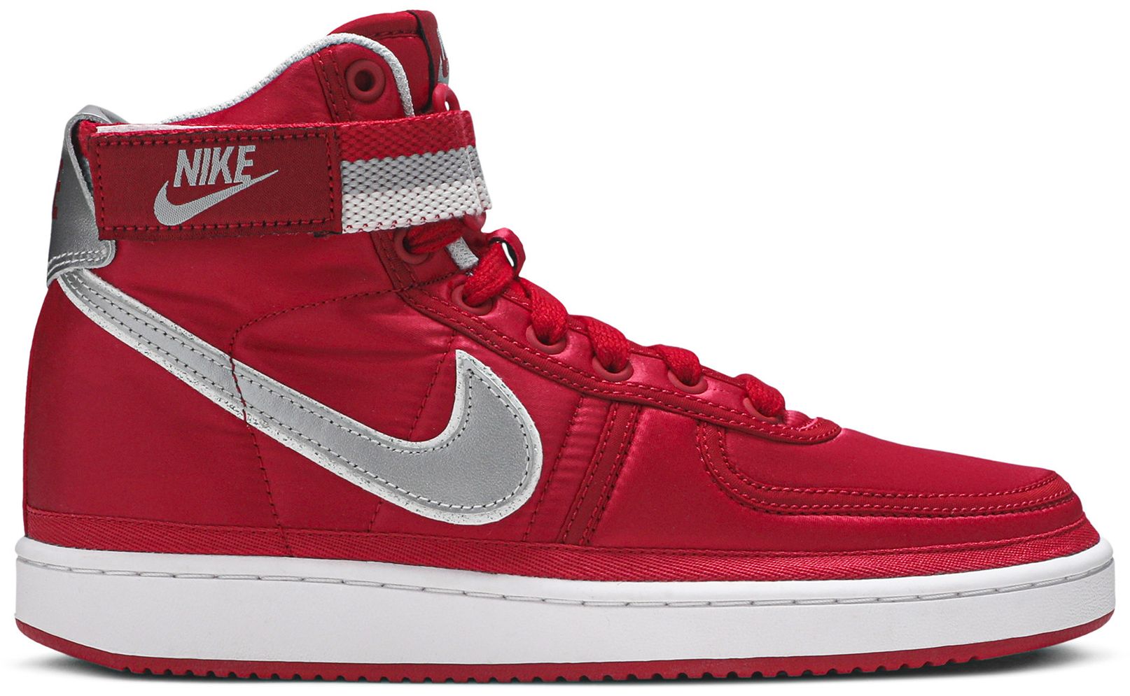 university blue jordan 1 low womens
