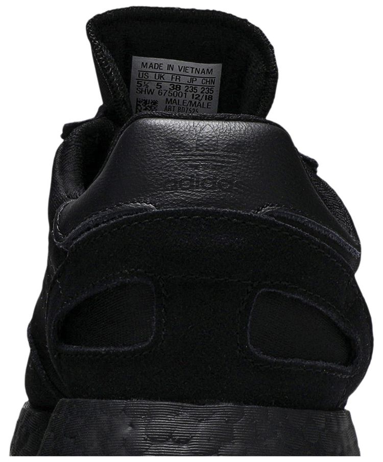 I 5923 Triple Black