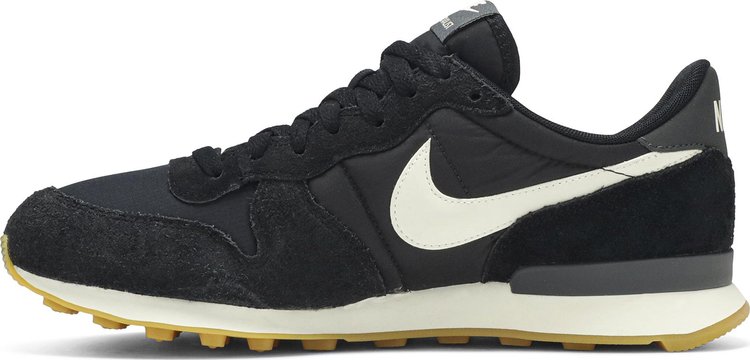 Wmns Internationalist Black Gum