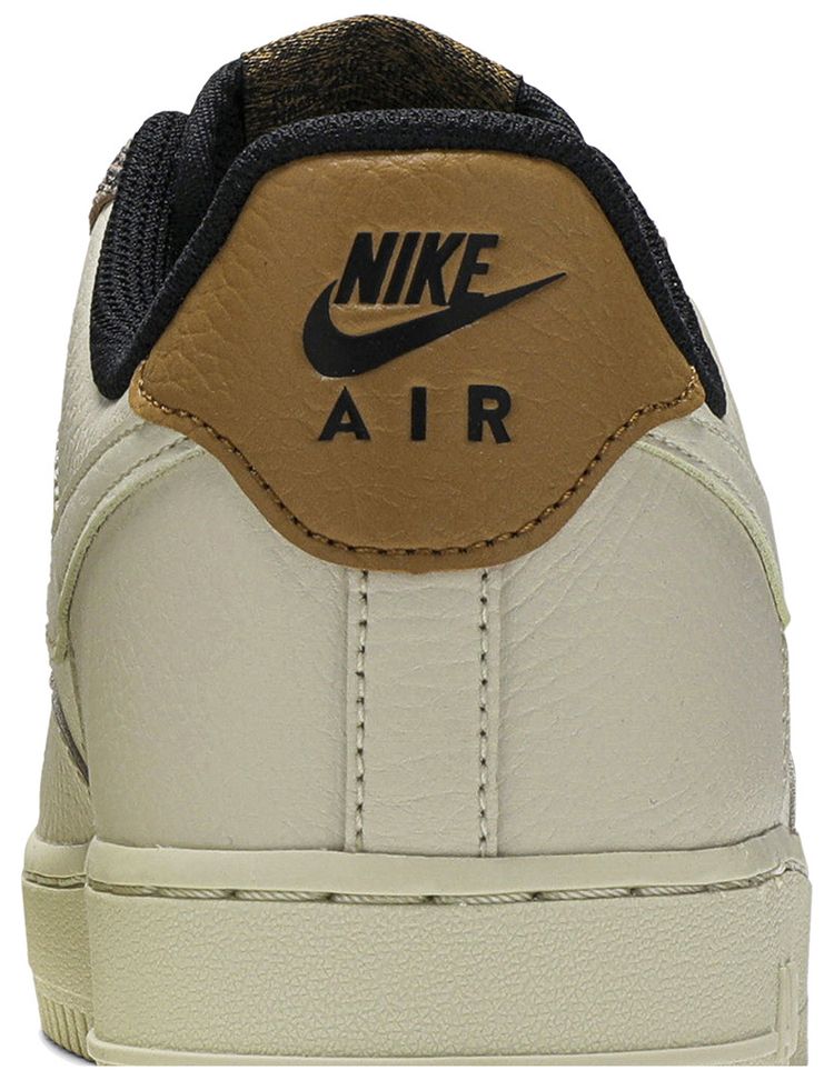 Nike Air Force 1 07 LV8 Fossil