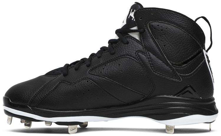 Air Jordan 7 Retro Metal Cleat Oreo
