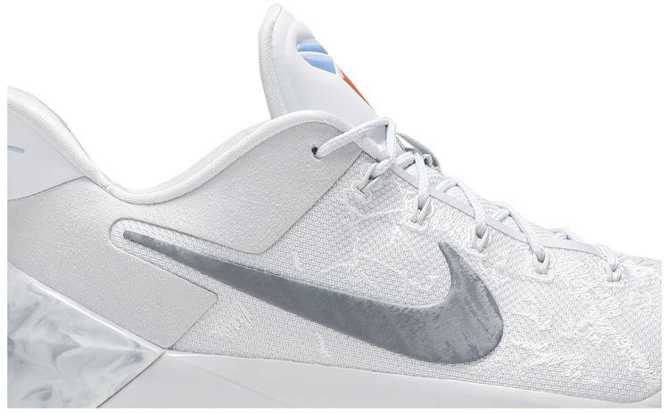 Nike Kobe AD City of Compton