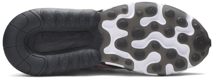 Nike Wmns Air Max 270 React Coral Black