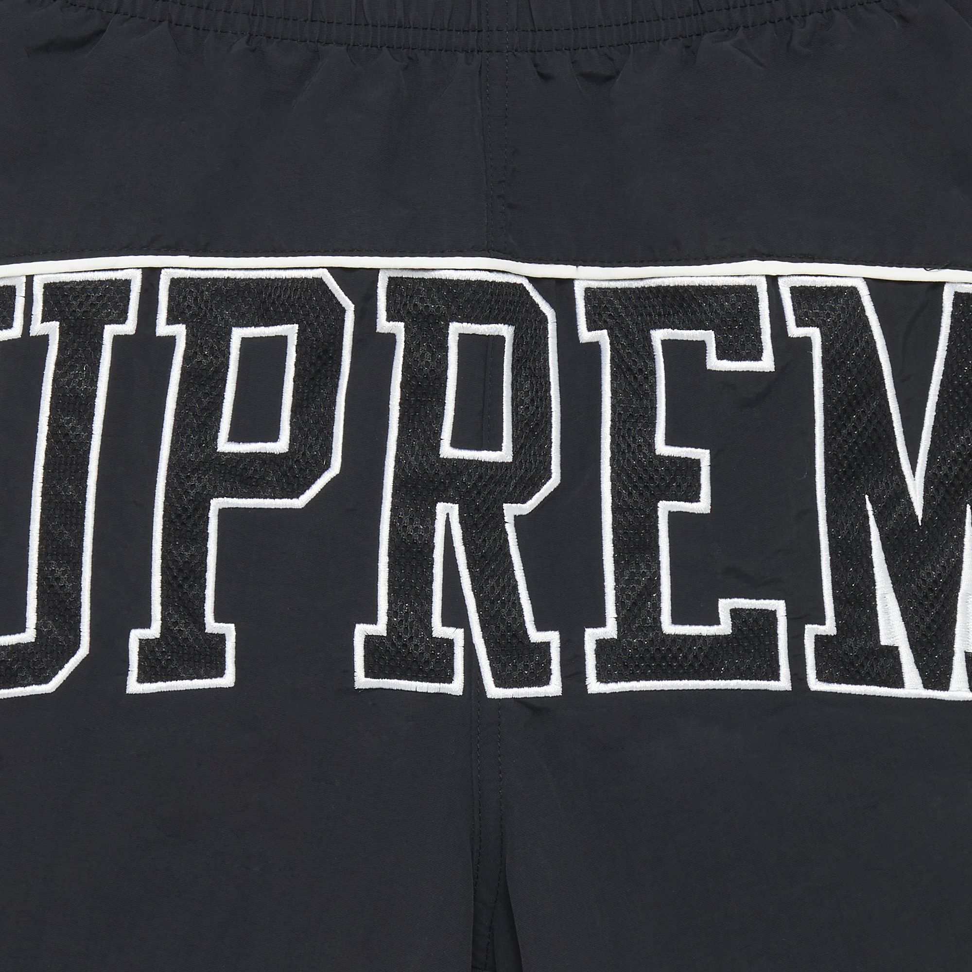 Supreme arc logo shorts top