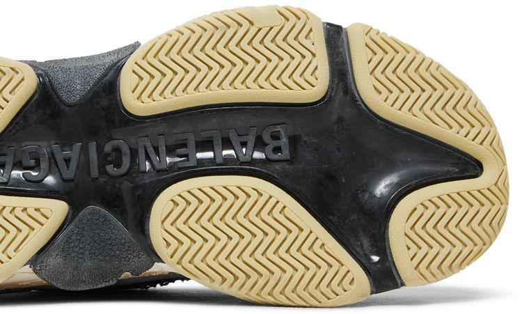 Balenciaga Triple S Sneaker DIY   Black Red