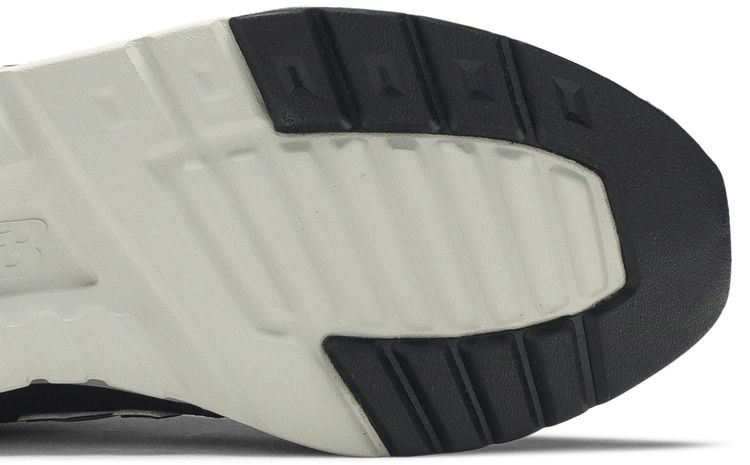 New Balance 997 Black Grey