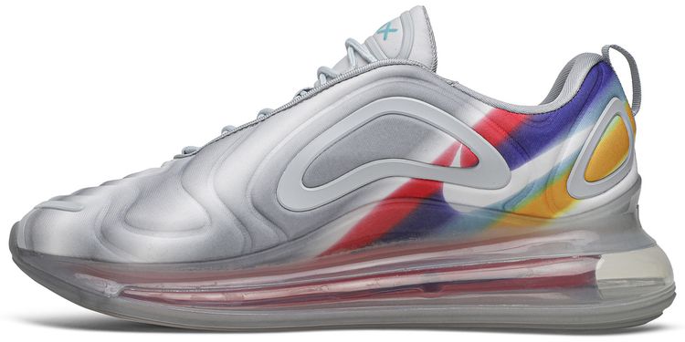 Nike Air Max 720 Pride