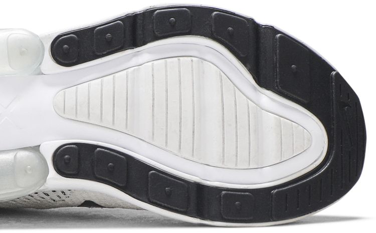 Nike Wmns Air Max 270 Flyknit White