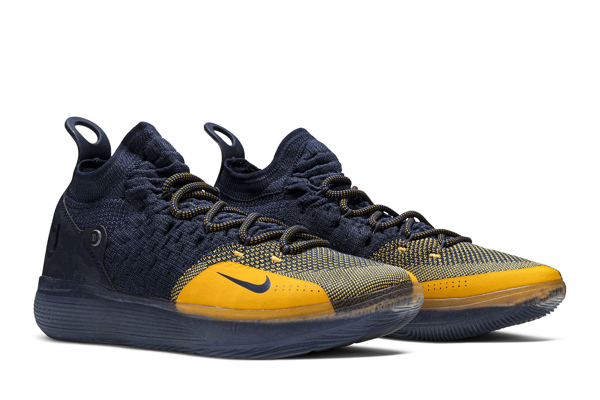 Kd 11 triple black hotsell