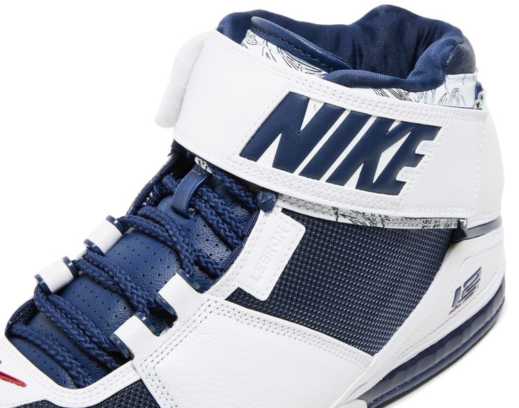 Zoom LeBron 2 Retro USA 2022
